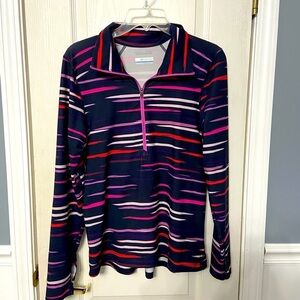 Columbia Women's Half Zip‎ Pullover with Thumb Holes Size Small